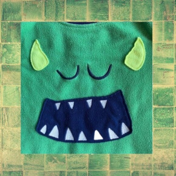 Carter’s Appliqué Monster Pajama Top - Picture 4 of 5